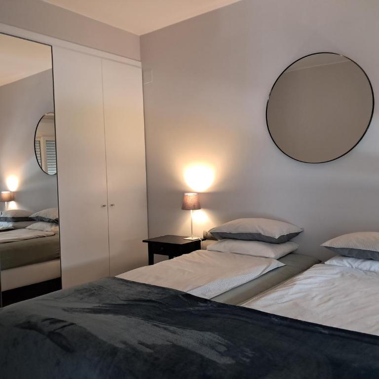 Beautiful New 2BR Apartment in Golden Mile of Marbella - Two-Bedroom Apartment - 15