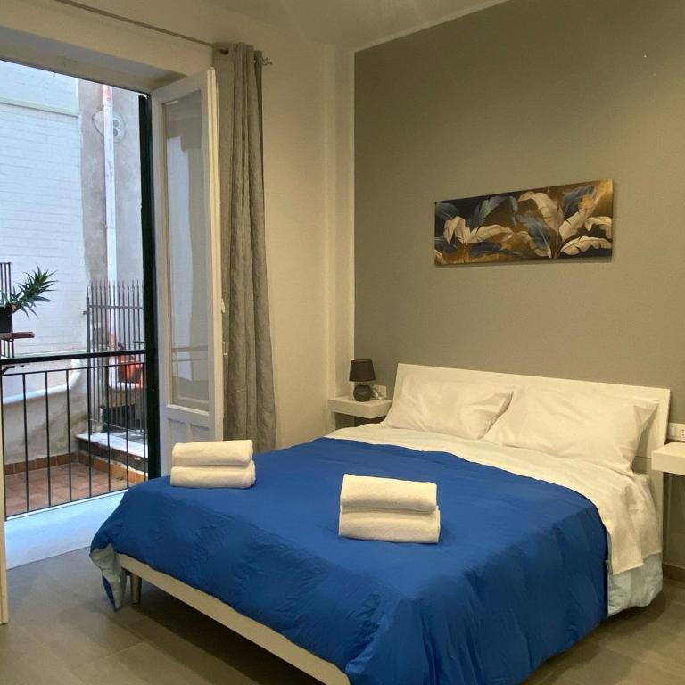 CASE VACANZE FraEmily , PALERMO - Triple Room with Private Bathroom - 4
