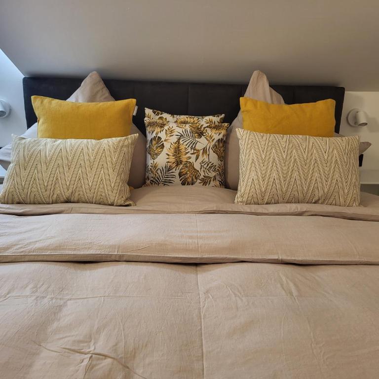 NEUERÖFFNUNG Angies Loft - Deluxe Apartment mit Dusche - 33