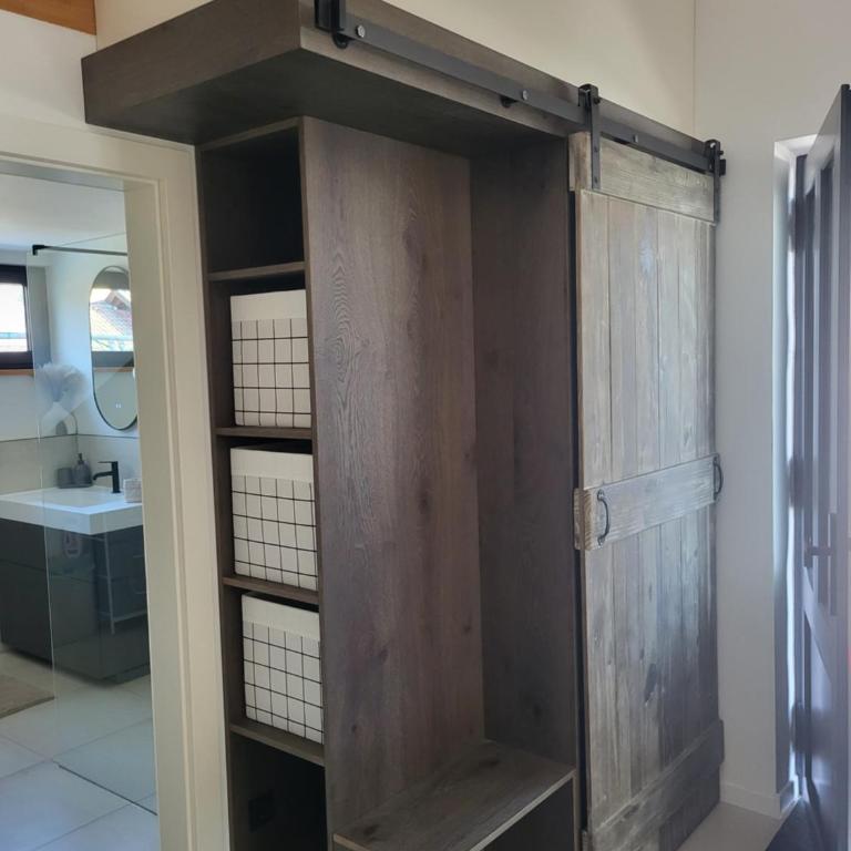 NEUERÖFFNUNG Angies Loft - Deluxe Apartment mit Dusche - 12