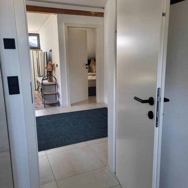 NEUERÖFFNUNG Angies Loft - Deluxe Apartment mit Dusche - 35