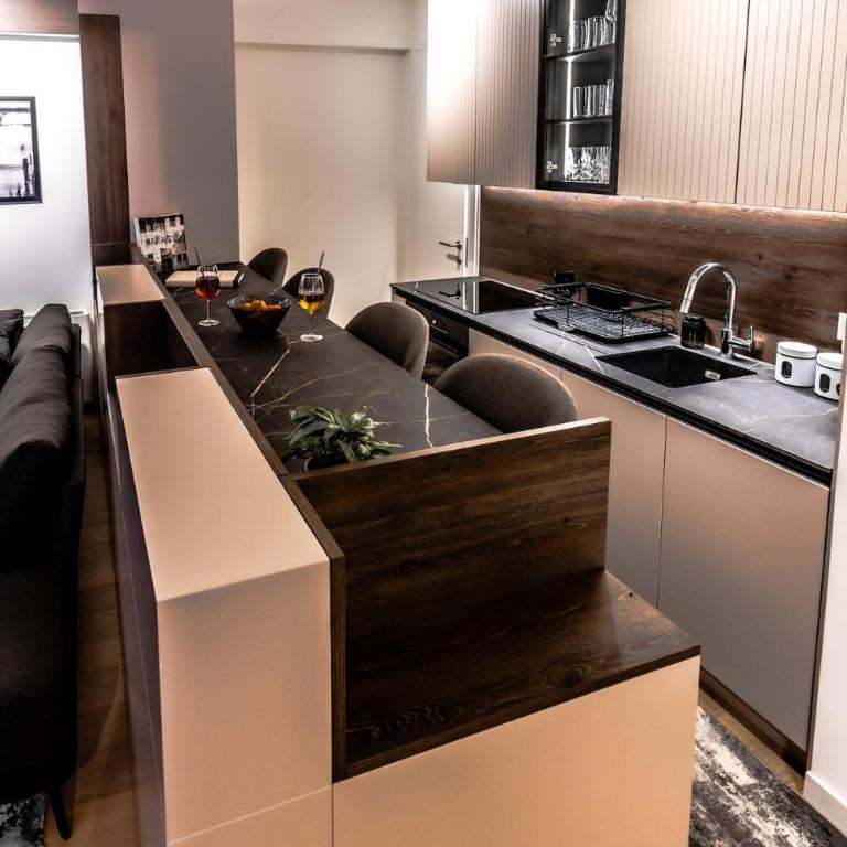 Prestige Luxury Suite - Prime Central Location - Private Garage Parking - Premium Apartman sa 1 Spavaćom Sobom - 14