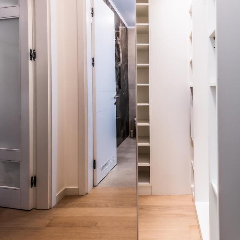 Prestige Luxury Suite - Prime Central Location - Private Garage Parking - Premium Apartman sa 1 Spavaćom Sobom - 36