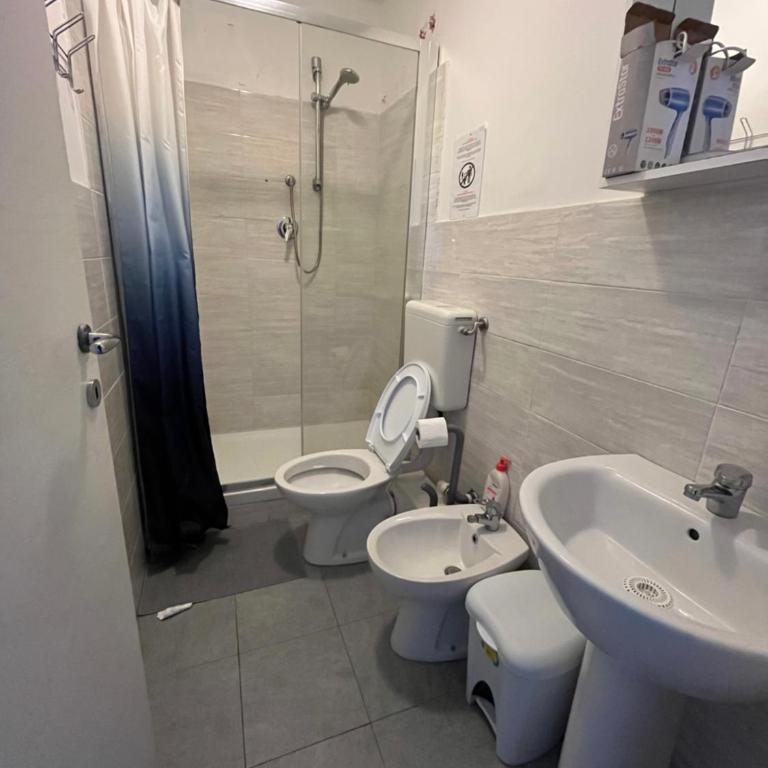 Le stanze della Lanterna - Camera Familiare con Bagno - 7