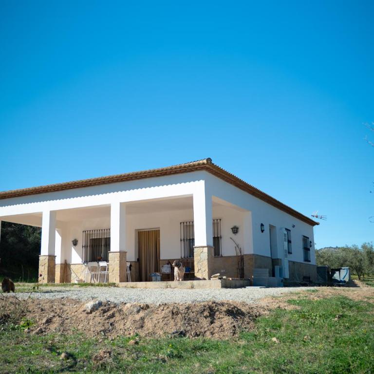 Casa rural de encanto en plena Serranía de Ronda - Casa de 3 dormitorios - 2