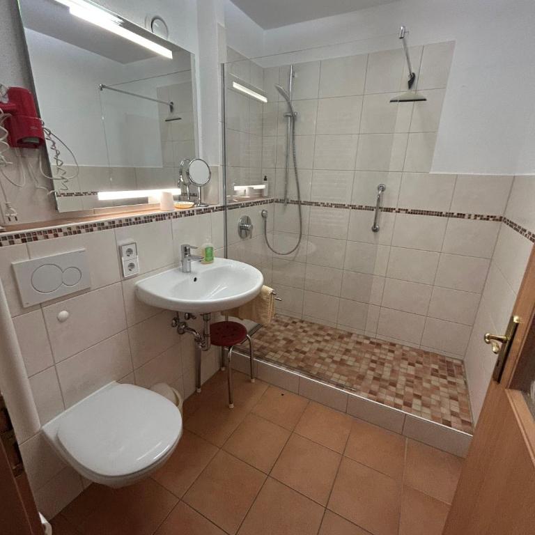 Hotel garni Hubertushof - Doppelzimmer - 3