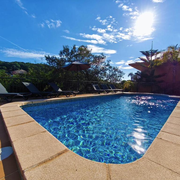 Pinzon, gezellige familievilla met groot zwembad. - Villa con piscina privada - 3