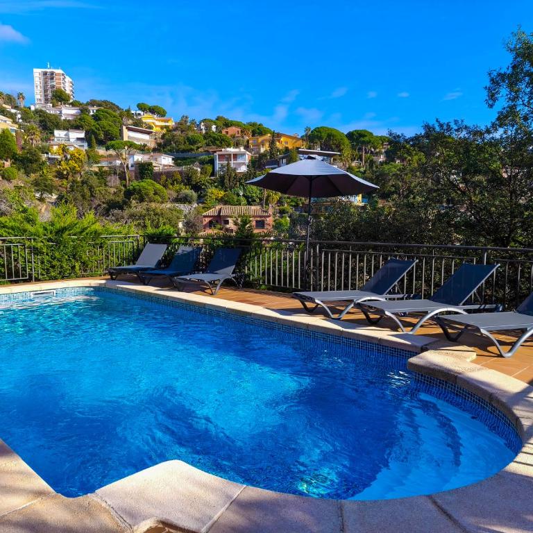 Pinzon, gezellige familievilla met groot zwembad. - Villa con piscina privada - 5