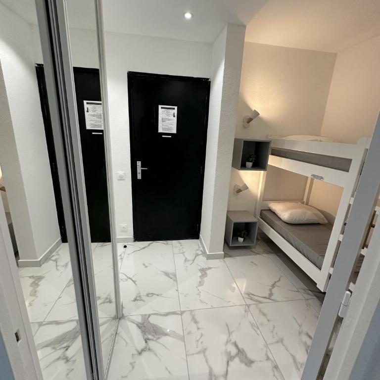 Residence Graziella Appartement 109 - Deluxe Apartment mit 1 Schlafzimmer und Gartenblick - 16