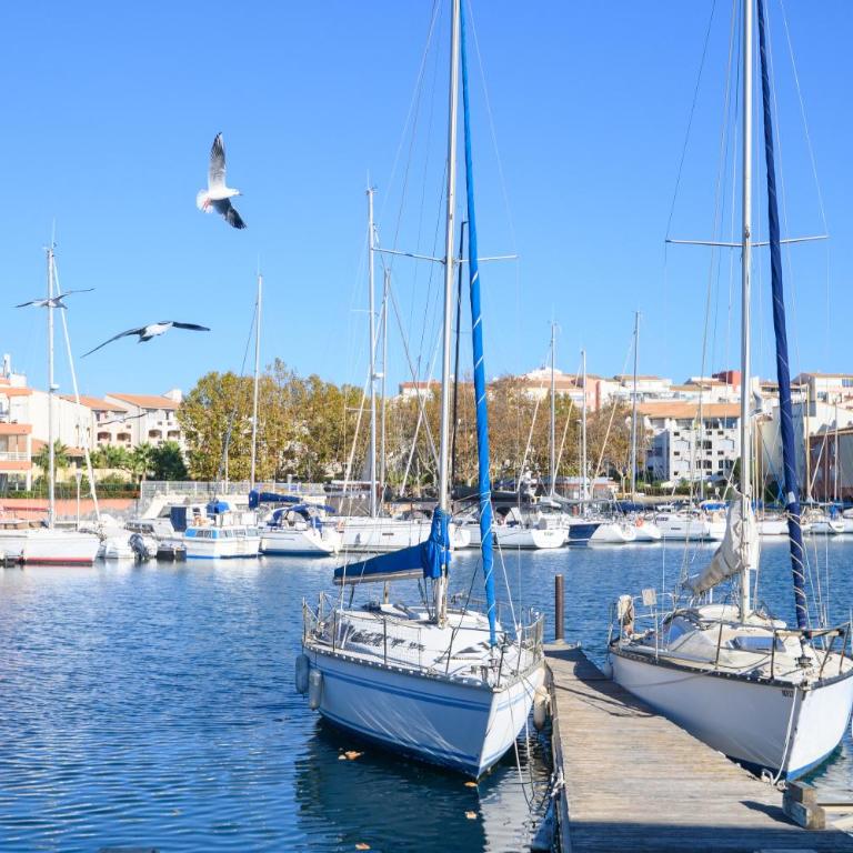 MARINA - Three-Bedroom Apartment - 4