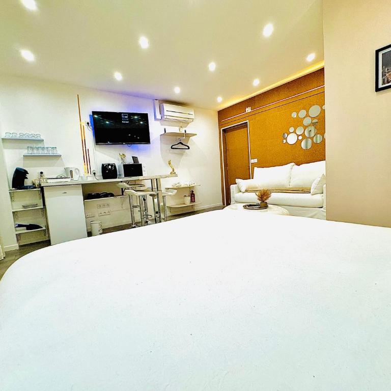 WORLDROOM Chambre privée avec espace commun - Suite mit Balkon - 14