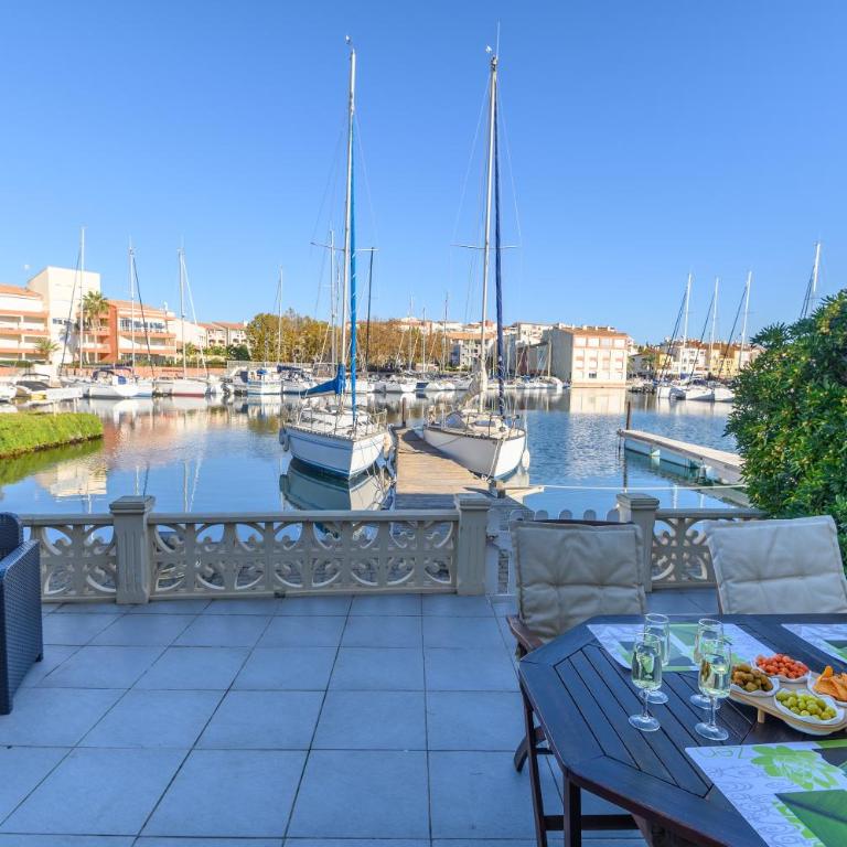 MARINA - Three-Bedroom Apartment - 16