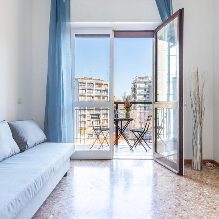 Duomo-Navigli - Two Bedrooms & Terrace with Wi-Fi - Appartamento con 2 Camere da Letto - 3