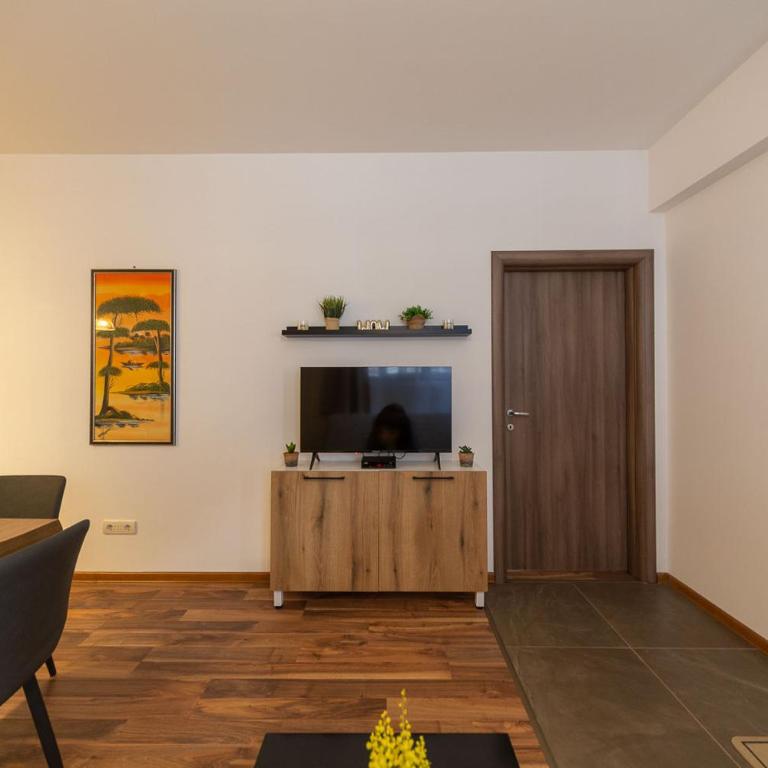 Castelomi - One-Bedroom Apartment - 2