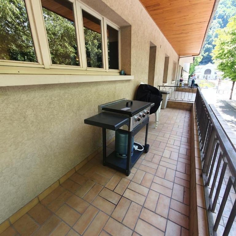 Appartement 220m2 15P avec Sauna, hyper center Luchon - Five-Bedroom Apartment - 17