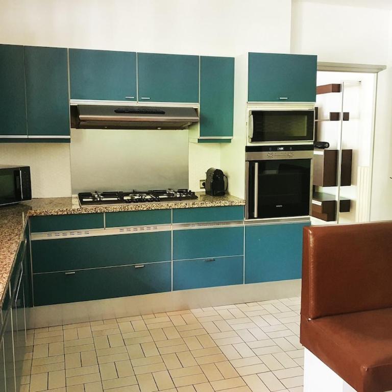Appartement 220m2 15P avec Sauna, hyper center Luchon - Five-Bedroom Apartment - 29