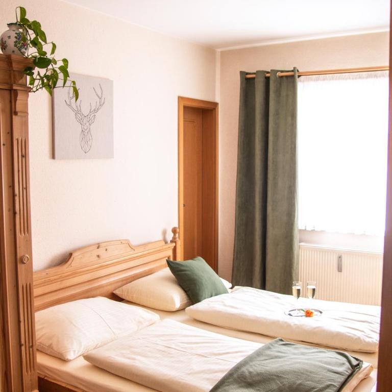Würmtalhof Pension & Wirtshaus - Standard Doppelzimmer - 1