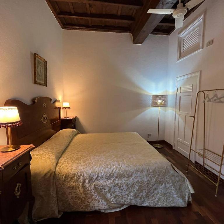The Charm of Trastevere - One-Bedroom Apartment - 16