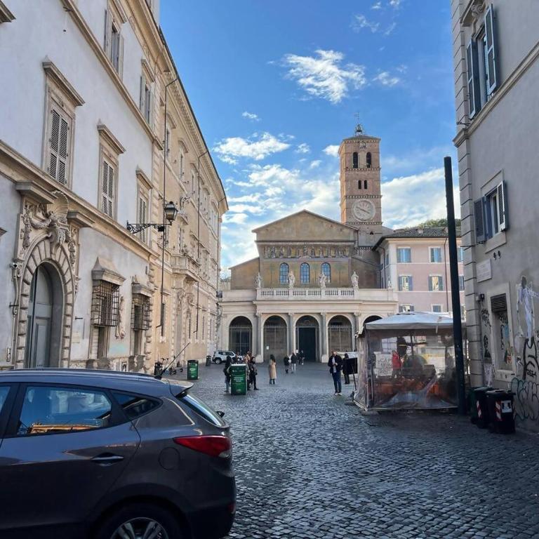 The Charm of Trastevere - One-Bedroom Apartment - 28