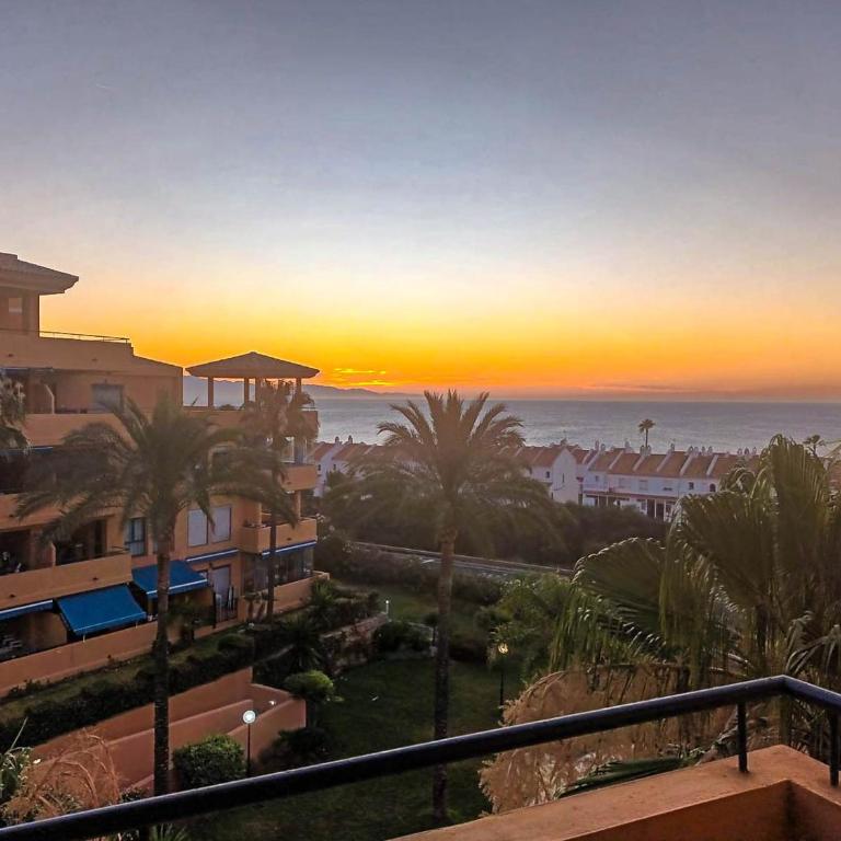 Beautiful sea views duplex penthouse in Manilva - Apartamento tipo ático de 4 dormitorios - 1