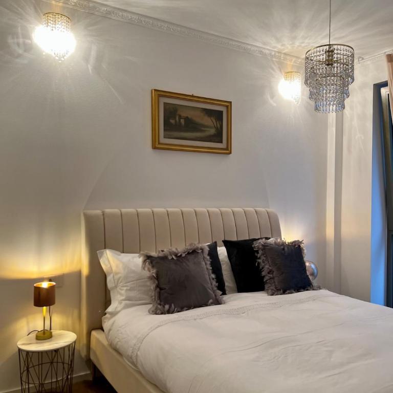 Via Mille House - new trilocale Riccione - centro - Two-Bedroom Apartment - 22