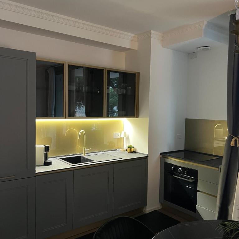 Via Mille House - new trilocale Riccione - centro - Two-Bedroom Apartment - 2