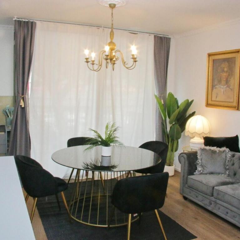 Via Mille House - new trilocale Riccione - centro - Two-Bedroom Apartment - 11