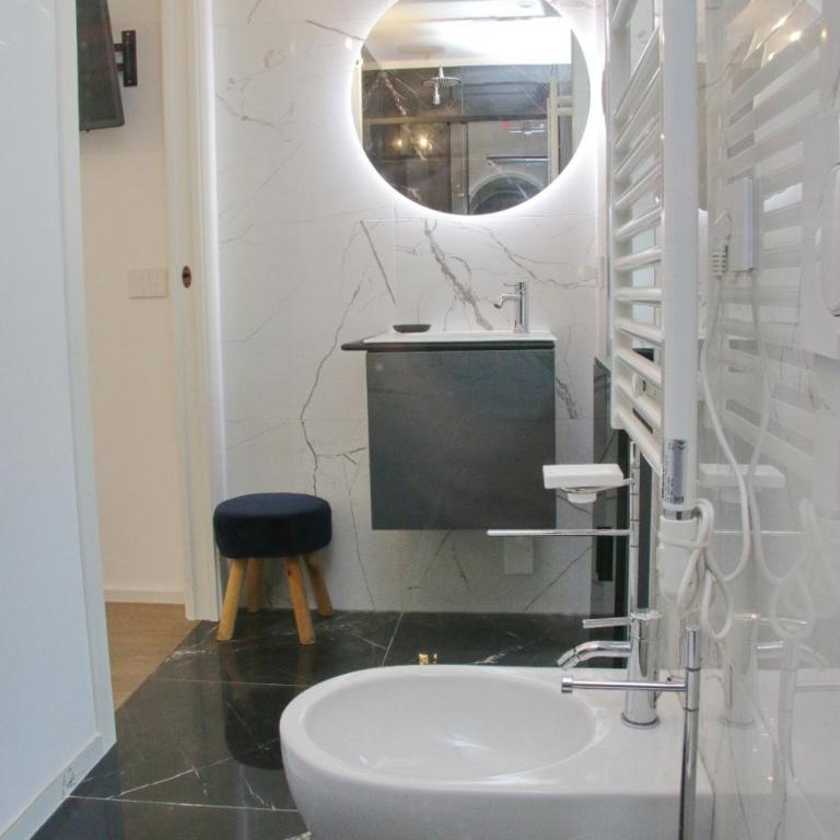 Via Mille House - new trilocale Riccione - centro - Two-Bedroom Apartment - 48