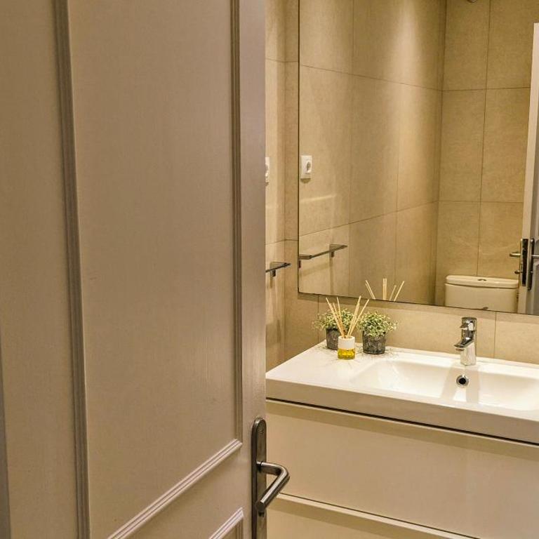 HANDICAP 7 Bungalow 4 - Two-Bedroom House - 10