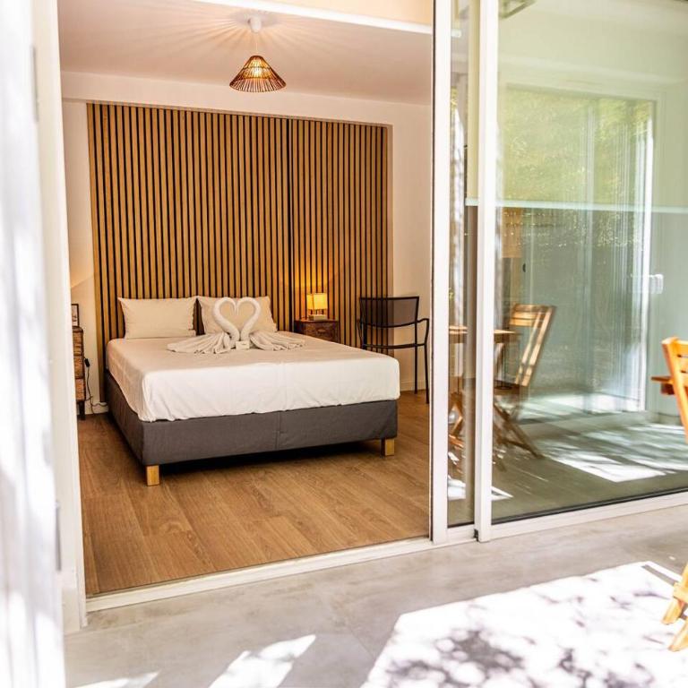 Logement de Prestige avec piscine Vue sur le Golf de la Grande Motte - Villa - 36