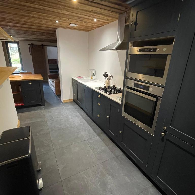 The Hideaway - Three-Bedroom Apartment - 5