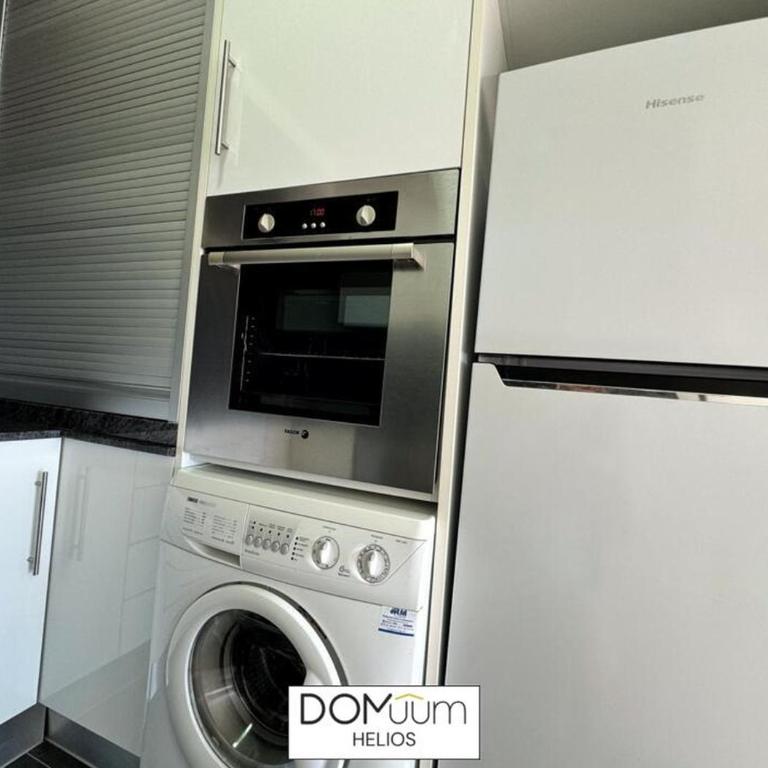 DOMuum Holidays - HELIOS - Three-Bedroom Apartment - Oceanfront - 11