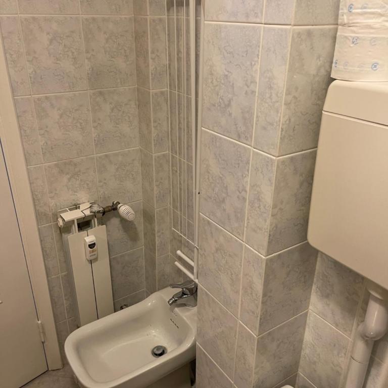 JOIVY Ferraretto cosy studio for 2 in Rapallo - Monolocale - 11