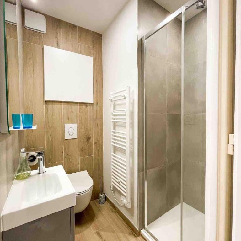 L'HORIZON - 90m2 - Belle vue - Centre - Parking - 3 Chambres - Three-Bedroom Apartment - 17