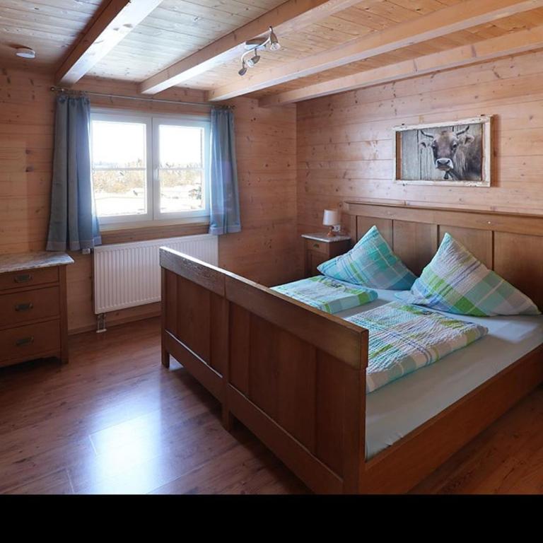 Ferienhof Hölzler - Apartment mit 2 Schlafzimmern und Balkon - 1