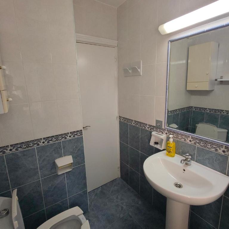 Gamonal - 24h Reception - 2 bedrooms - Apartamento de 2 dormitorios - 16