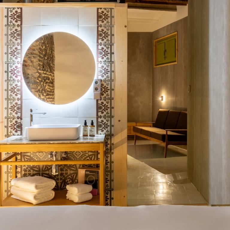 Hotel Carlos V - Doble Esencia con salón - 2