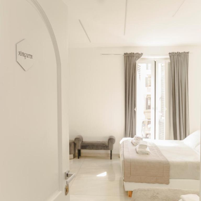 Piazza Venezia Grand Suite - Deluxe Quadruple Room - 3
