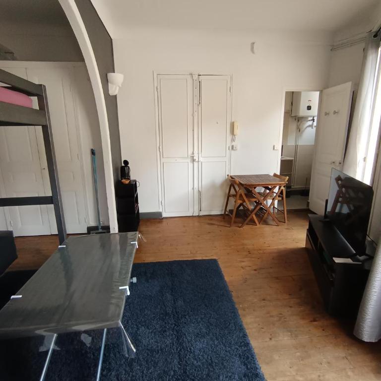 Charmant studio climatisé centre Villefranche sur mer - Appartement 1 Chambre - 3