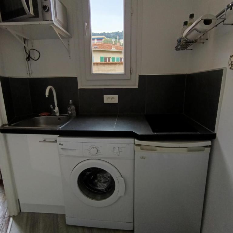Charmant studio climatisé centre Villefranche sur mer - Appartement 1 Chambre - 16