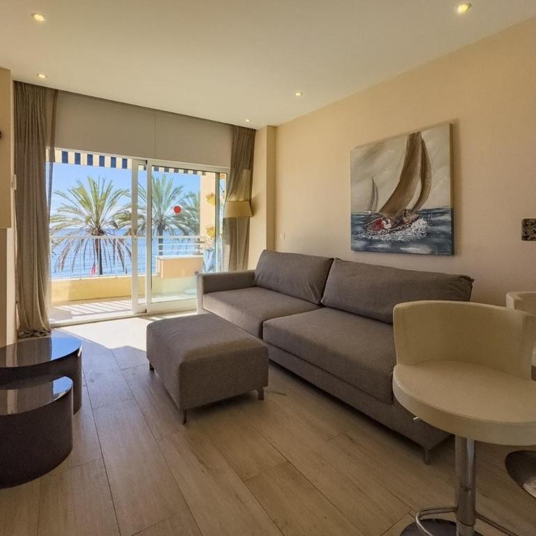 Diana 108 Frontal sea views 2 Bedrooms - Two-Bedroom Apartment - 3
