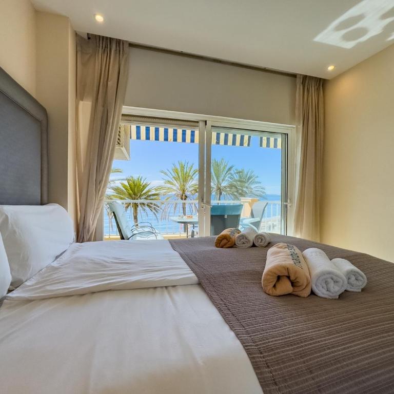 Diana 108 Frontal sea views 2 Bedrooms - Two-Bedroom Apartment - 14