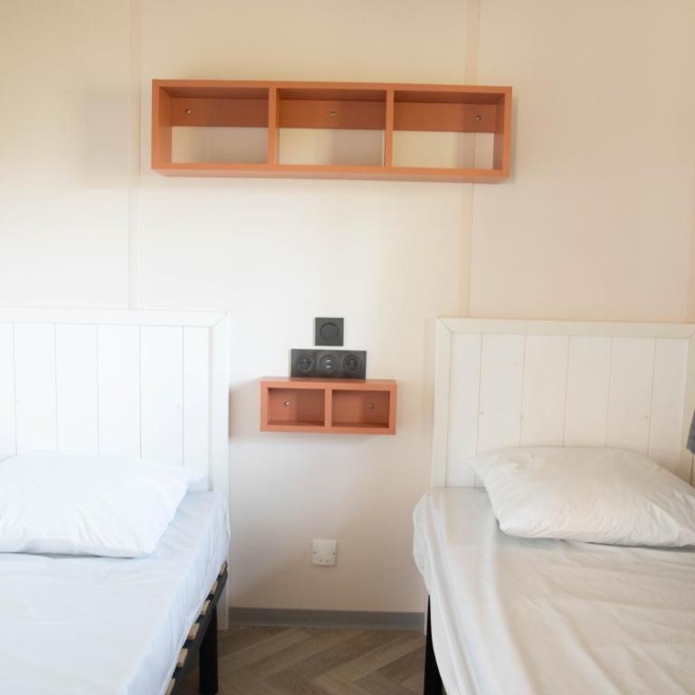 Camping Les Amandiers - Chalet 3 Chambres - 3