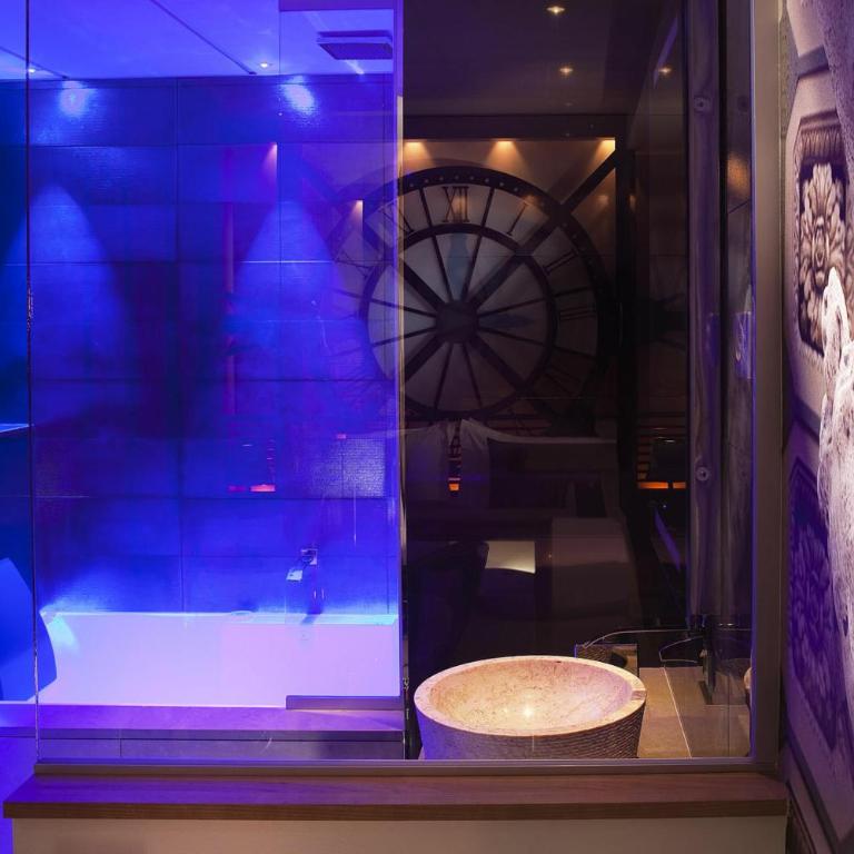 Secret de Paris - Hotel & Spa - Chambre Musée d'Orsay avec Bain à Remous - 7
