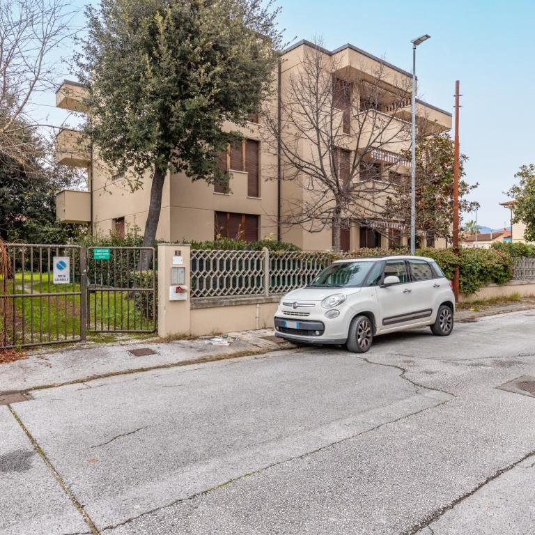 GuestHost - Viareggio Apartment City Garden with Balcony! - Appartamento con 1 Camera da Letto - 15
