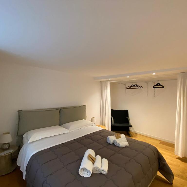 CV Loft - Two-Bedroom House - 16