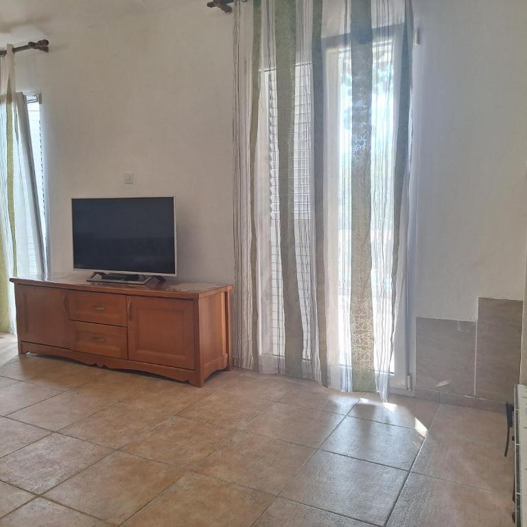 Apartments at Villa with swimming pool&parking - Apartman - 23