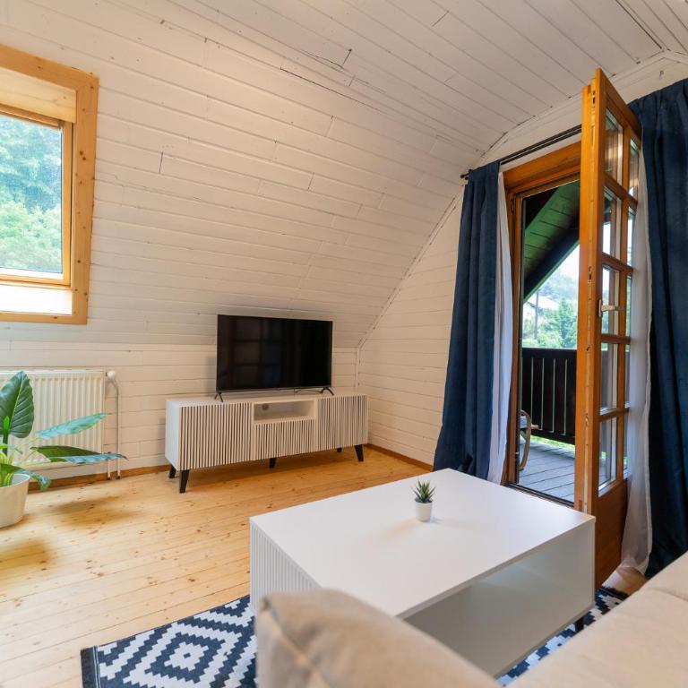 Schmuckes Geräumiges Haus mit Garten in Graz für bis zu 8 Gäste Ideal für Familien und Gruppen - Ferienhaus - 9