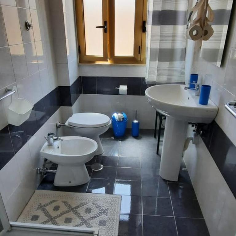 Casatua - Triple Room with Private Bathroom - 7