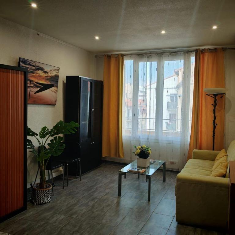 Hostel-Élisée-Perpignan - Lit Superposé dans Dortoir pour Femmes - 6